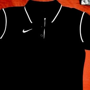 Small Nike T-shirt